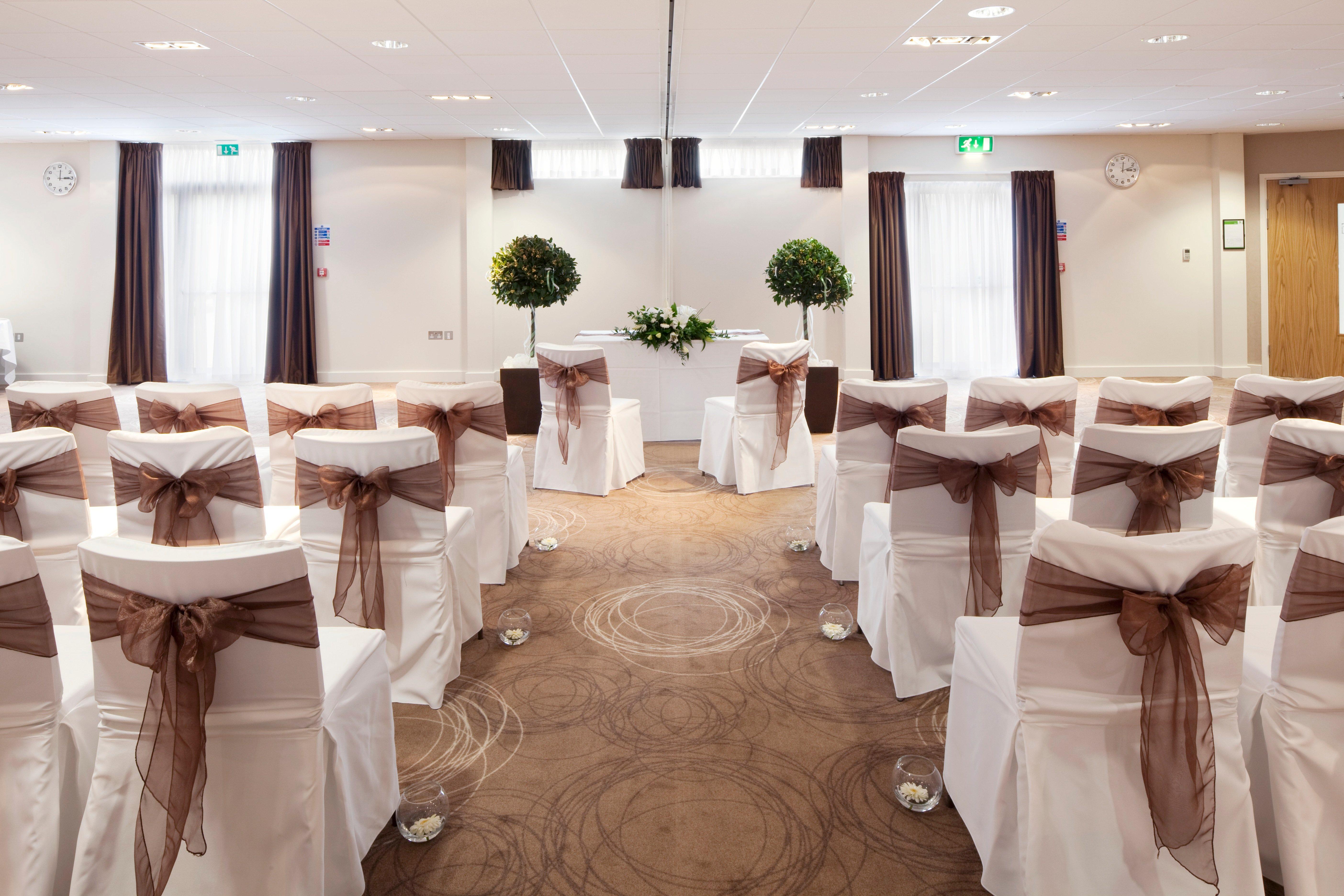 Voco Winchester Hotel & Spa By Ihg Экстерьер фото
